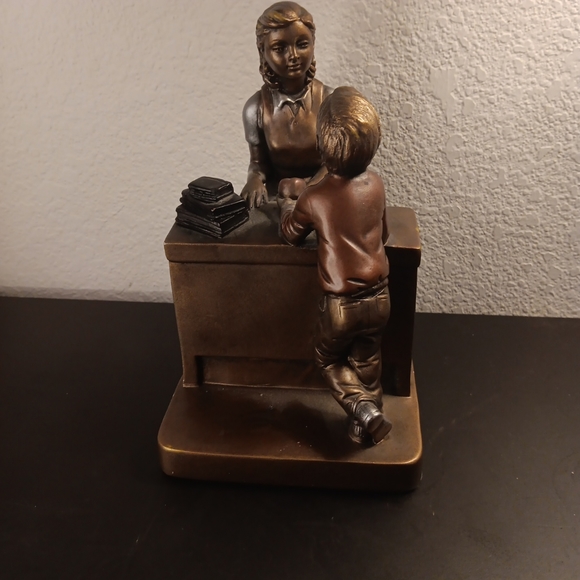 GORGEOUS Authentic Austin Sculpture TEACHER-STUDENT 8" Mixed Metal Sculpture. - Picture 7 of 8